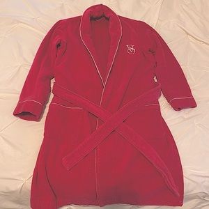 Women’s SM Victoria’s Secret terrycloth bathrobe